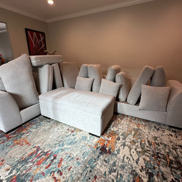 Best Upholstery Cleaning Results (15)